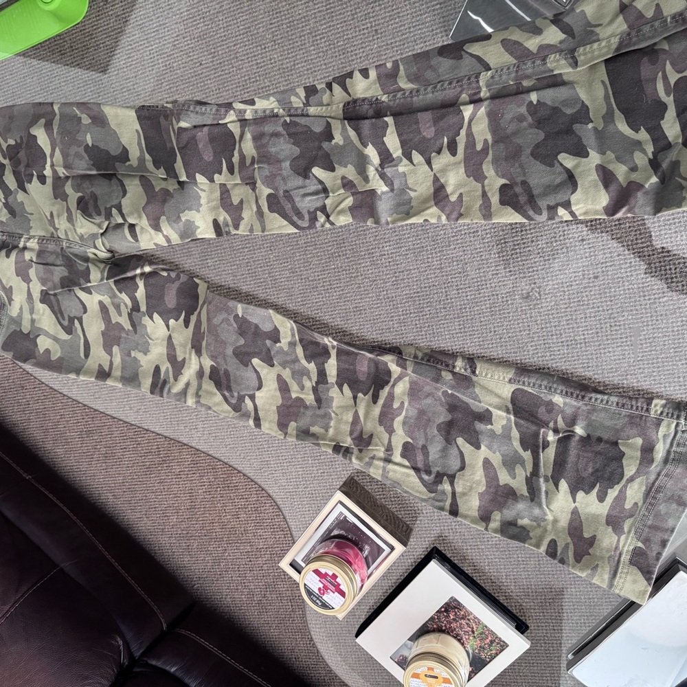 Garage Green Camouflage Pants